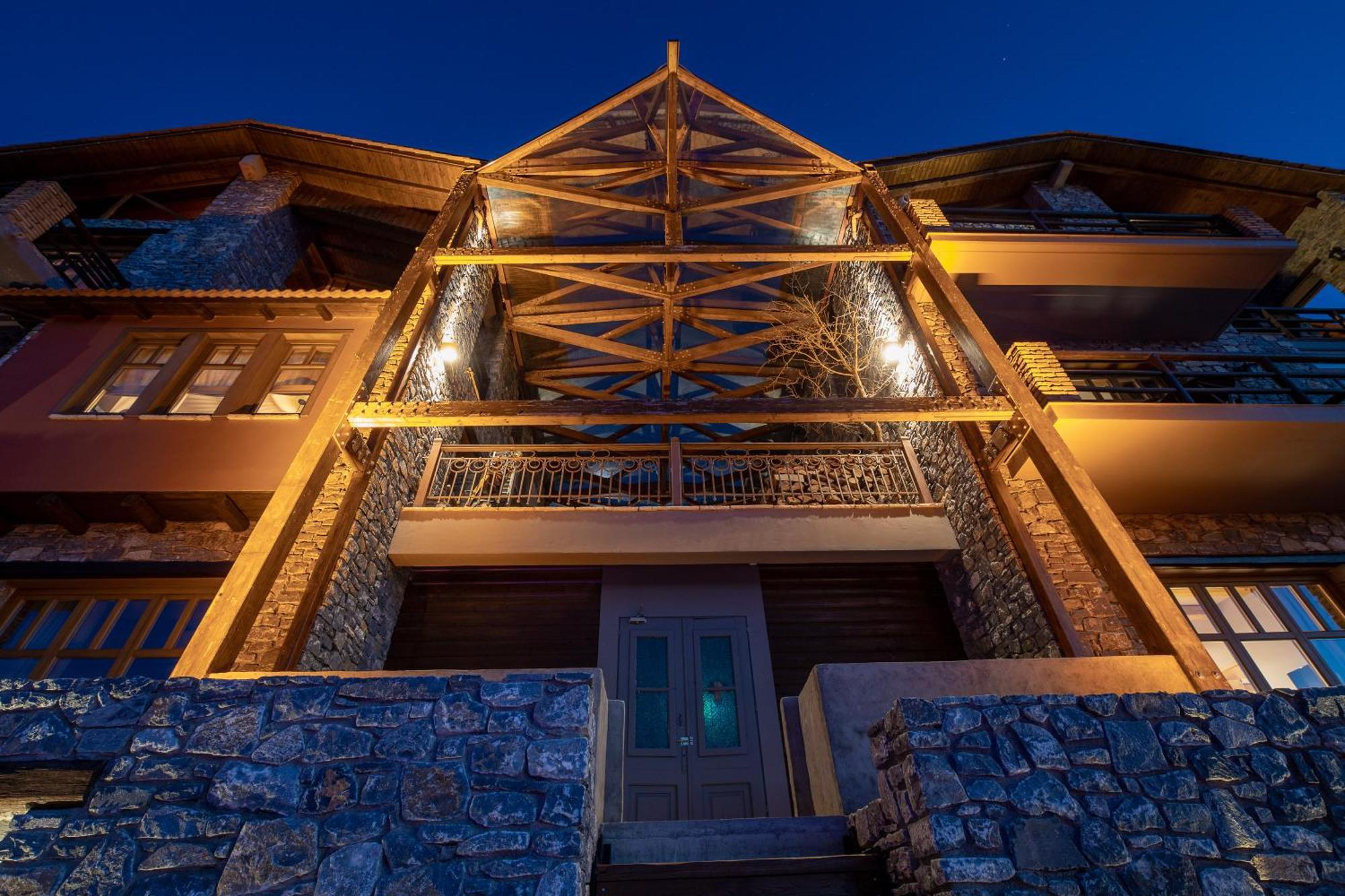 Chalet Azanias Kalawrita Zewnętrze zdjęcie